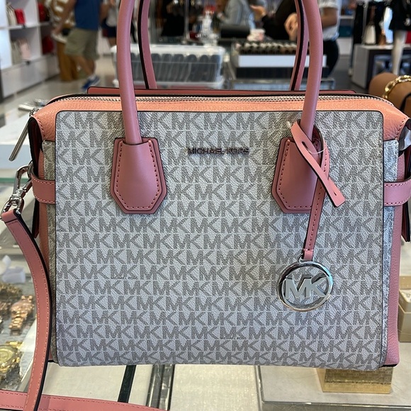 MICHAEL KORS
Mercer Medium Logo and Leather Belted Satchel
Primrose Multi 
NWT - Picture 9 of 16